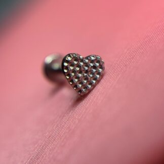 Labret Titanio con Top Corazón Martillado